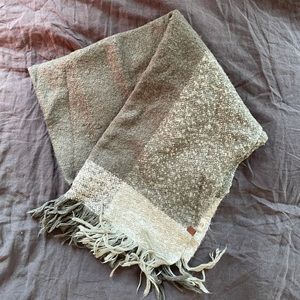 Timberland Gray Color Block Knit Winter Scarf